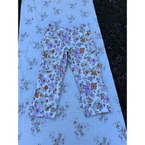 Cato Pants  Womens sz 12 White Floral Ankle Cropped Stretch Mid Rise Spring Cute